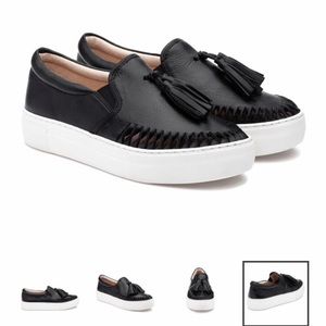 J/Slides Black Leather Aztec NWB